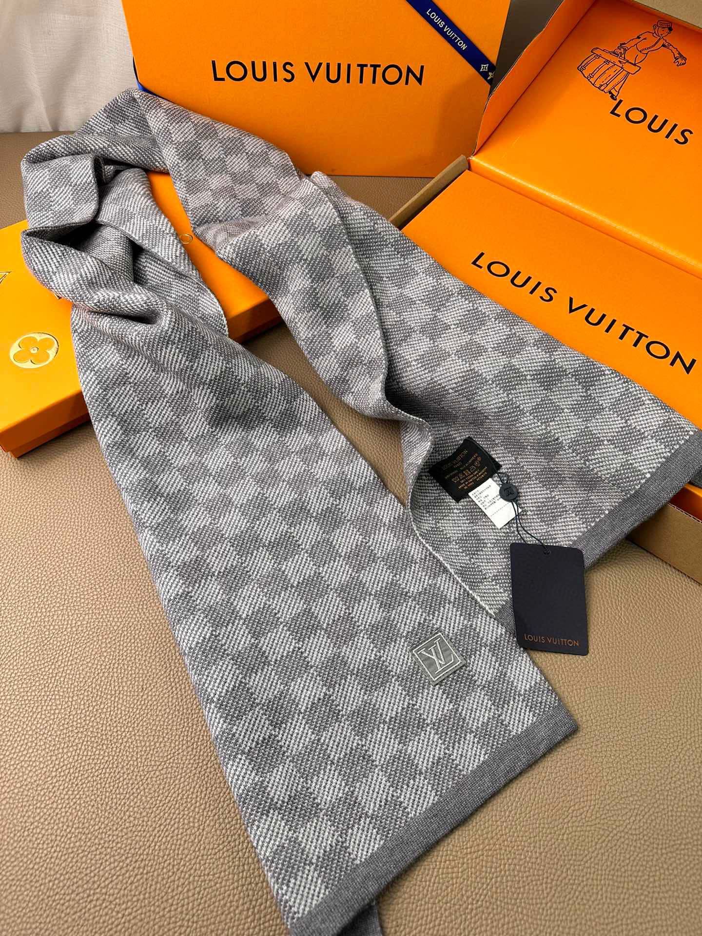 Louis Vuitton Scarf